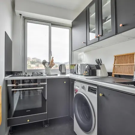 アパート Amazing 1br Flat With Balcony And View In De